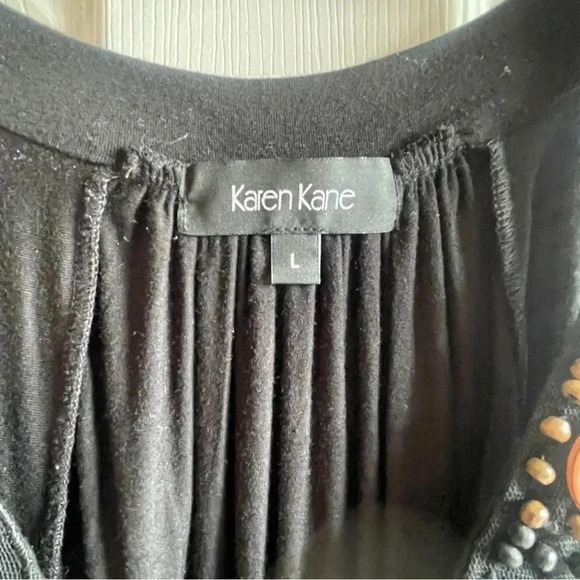Beaded Neck Tank Top, black, blouses with banded bottom. Size Large - Picture 2 of 9